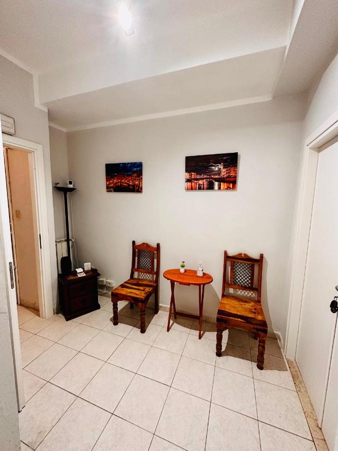 City Rooms Pise Extérieur photo