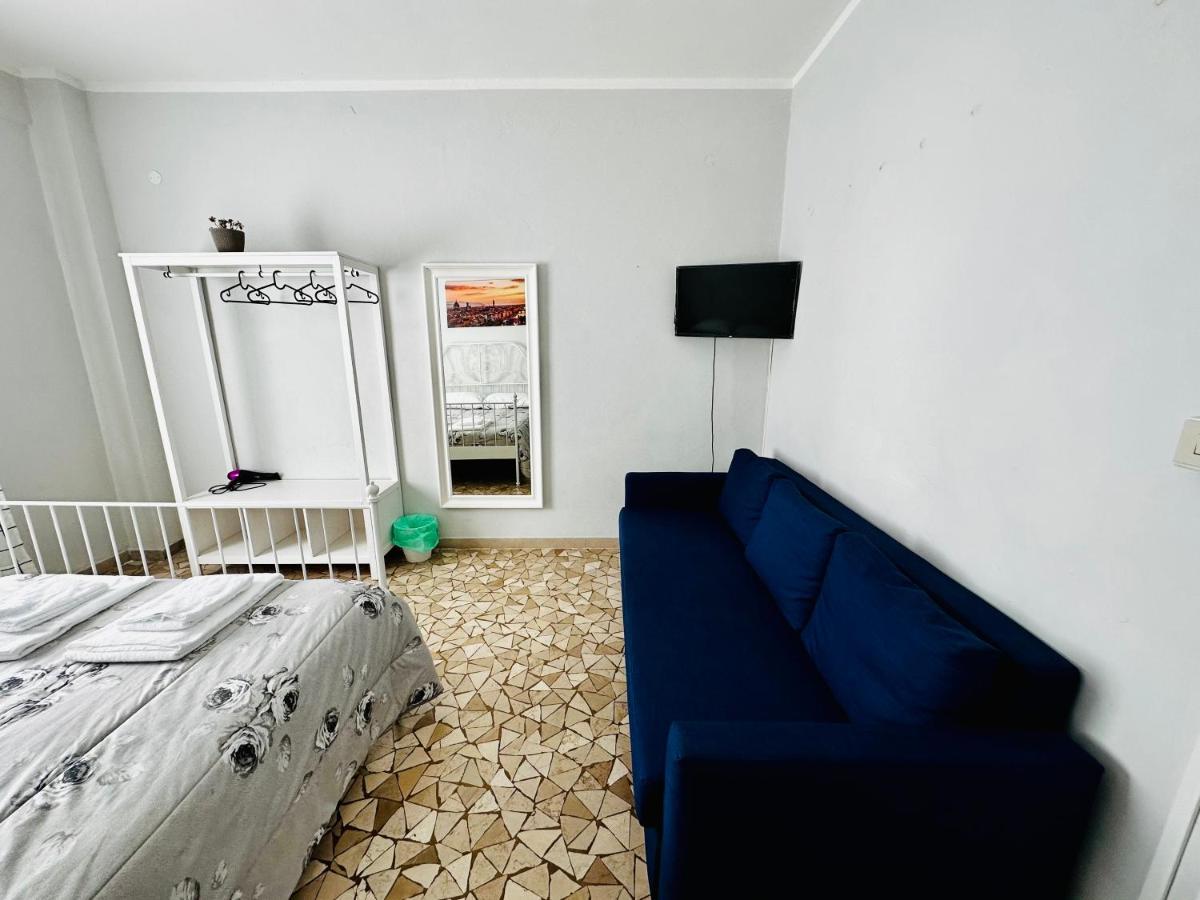 City Rooms Pise Extérieur photo